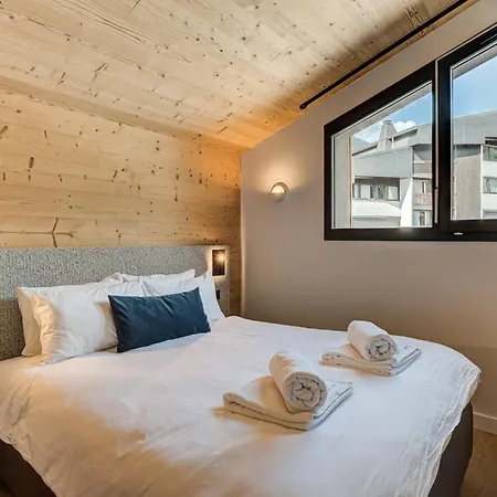 Apartment Castorettes, Alpes Agency, Chamonix, Sleeps 6 To 7 * Chamonix