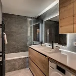 Castorettes, Alpes Agency, Chamonix, Sleeps 6 To 7 Daire