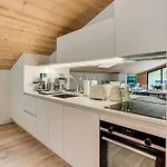 Apartamento Castorettes, Alpes Agency, Chamonix, Sleeps 6 To 7 Chamonix Mont Blanc