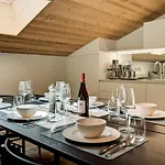 Castorettes, Alpes Agency, Chamonix, Sleeps 6 To 7 *