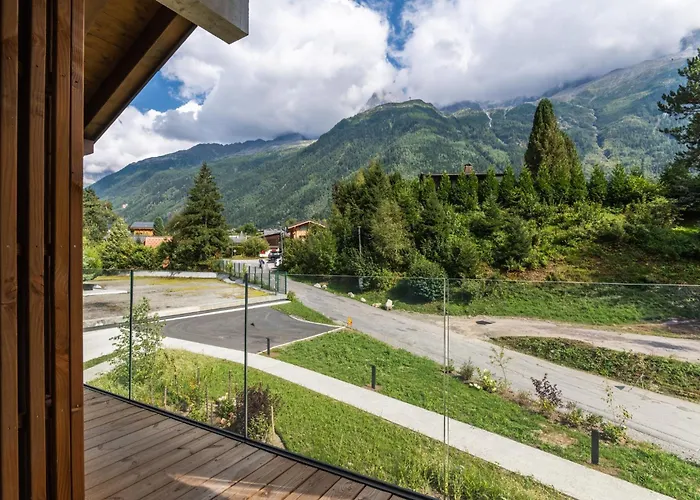 Castorettes, Alpes Trave, Sleeps 6 To 7 *