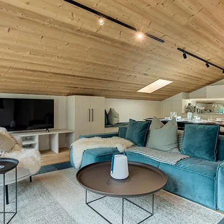 Appartement Castorettes, Alpes Agency, Chamonix, Sleeps 6 To 7 *